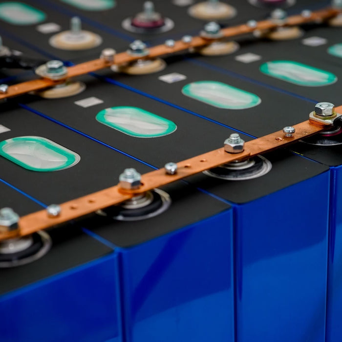 How to Size a Battery Bank for a Solar Power System