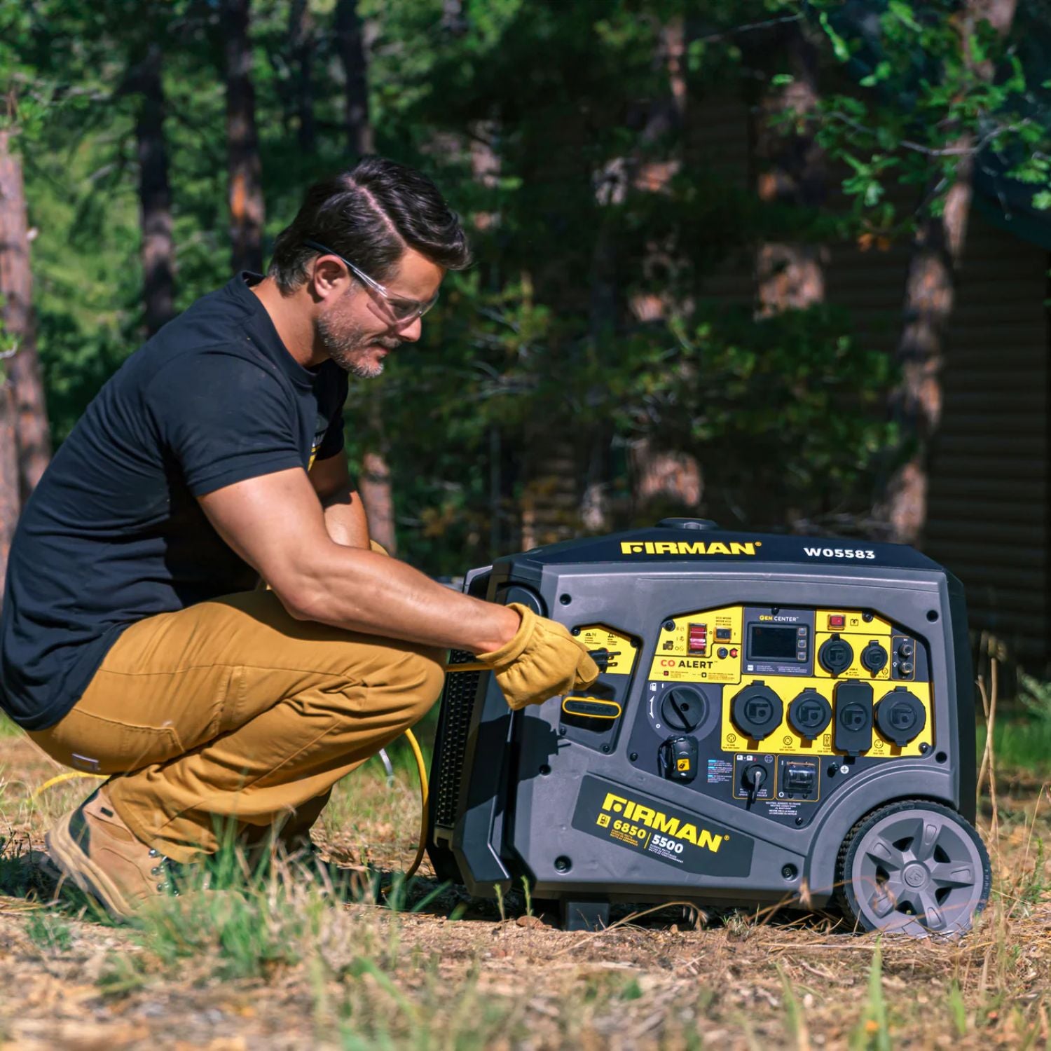 Firman W05583 Gasoline 5500W/6850W Inverter Portable Generator | Remote Start | 120/240V | CO Alert