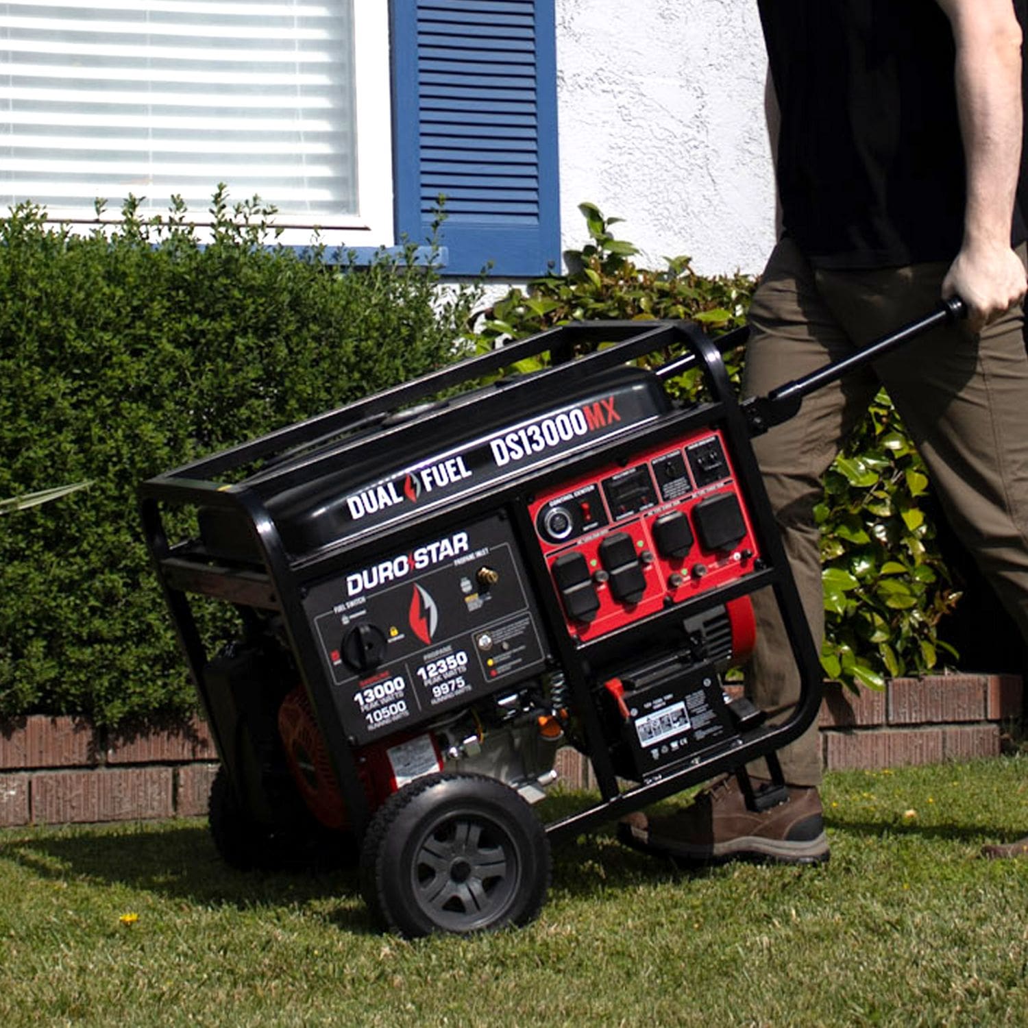 DuroStar DS13000MX Dual Fuel 10500W/13000W Portable Generator | CO Alert