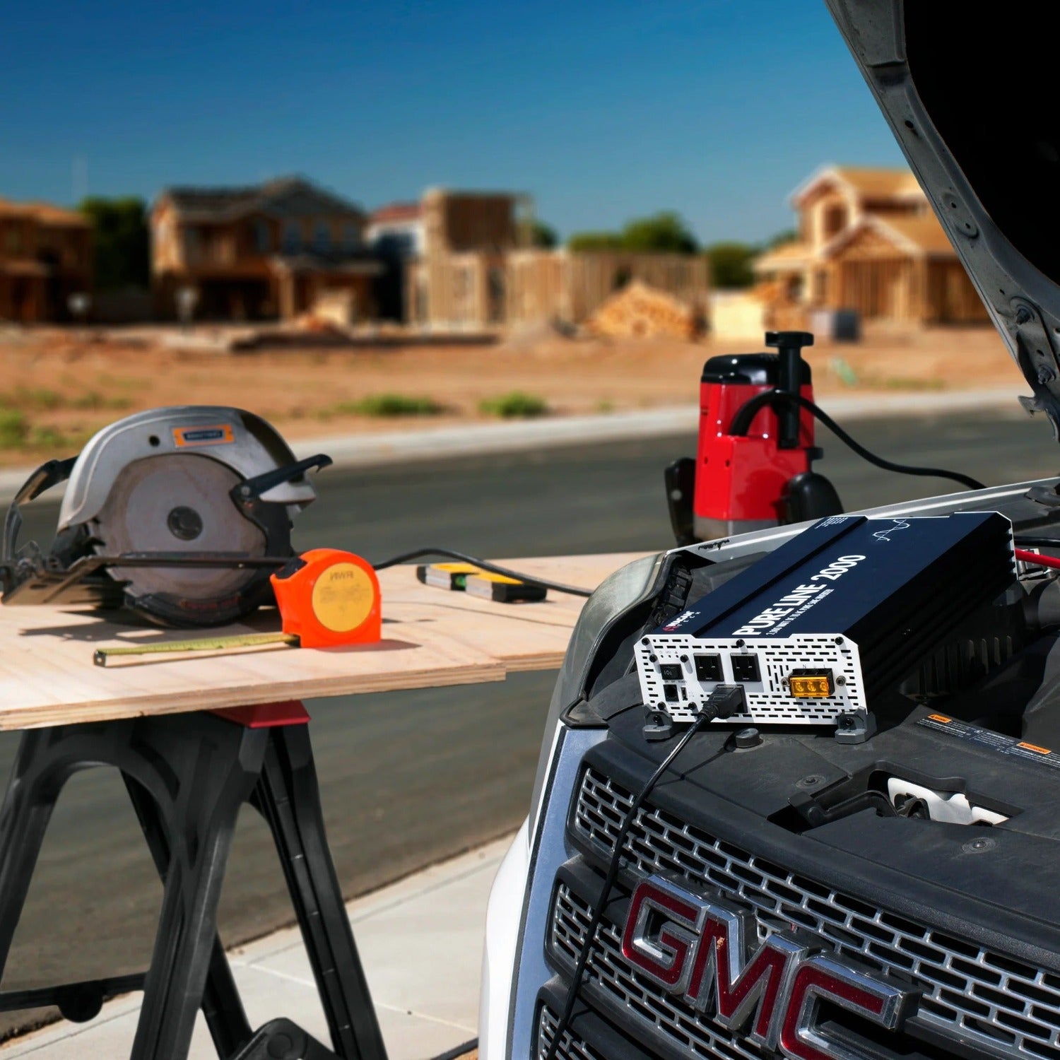 Construction With Wagan Pure Line Inverter 2000 Watt