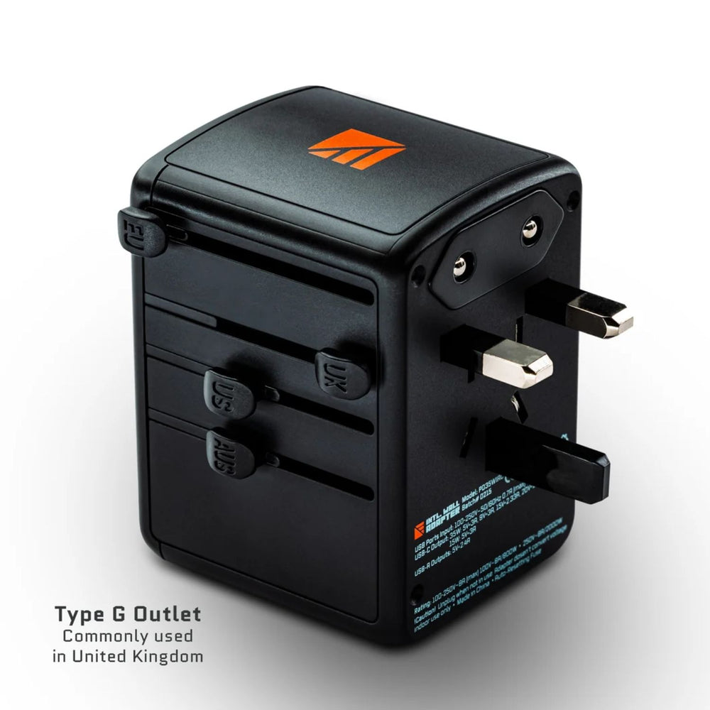 Dark Energy Int'l Wall Adapter - Type G Outlet 