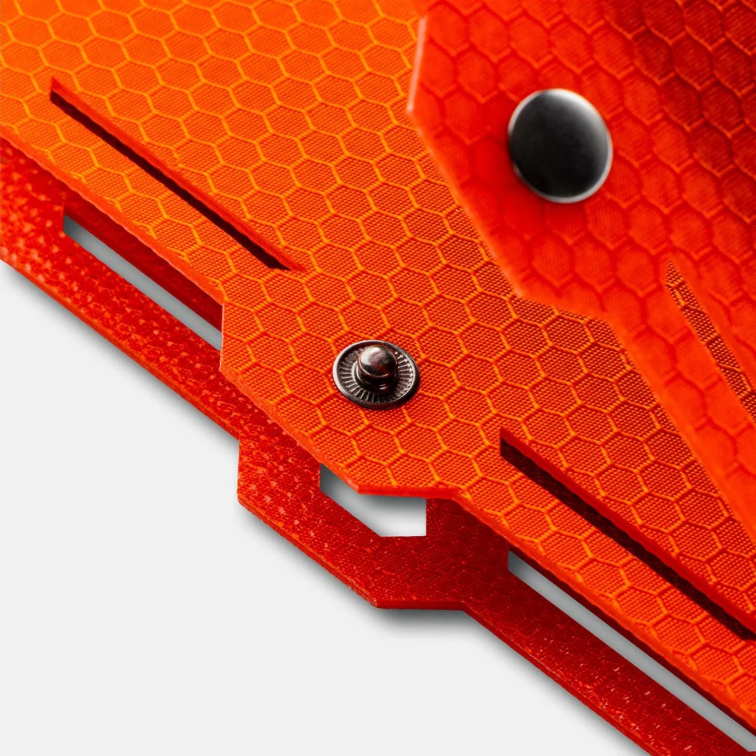 Dark Energy Spectre 18W Solar Panel - Orange close up view