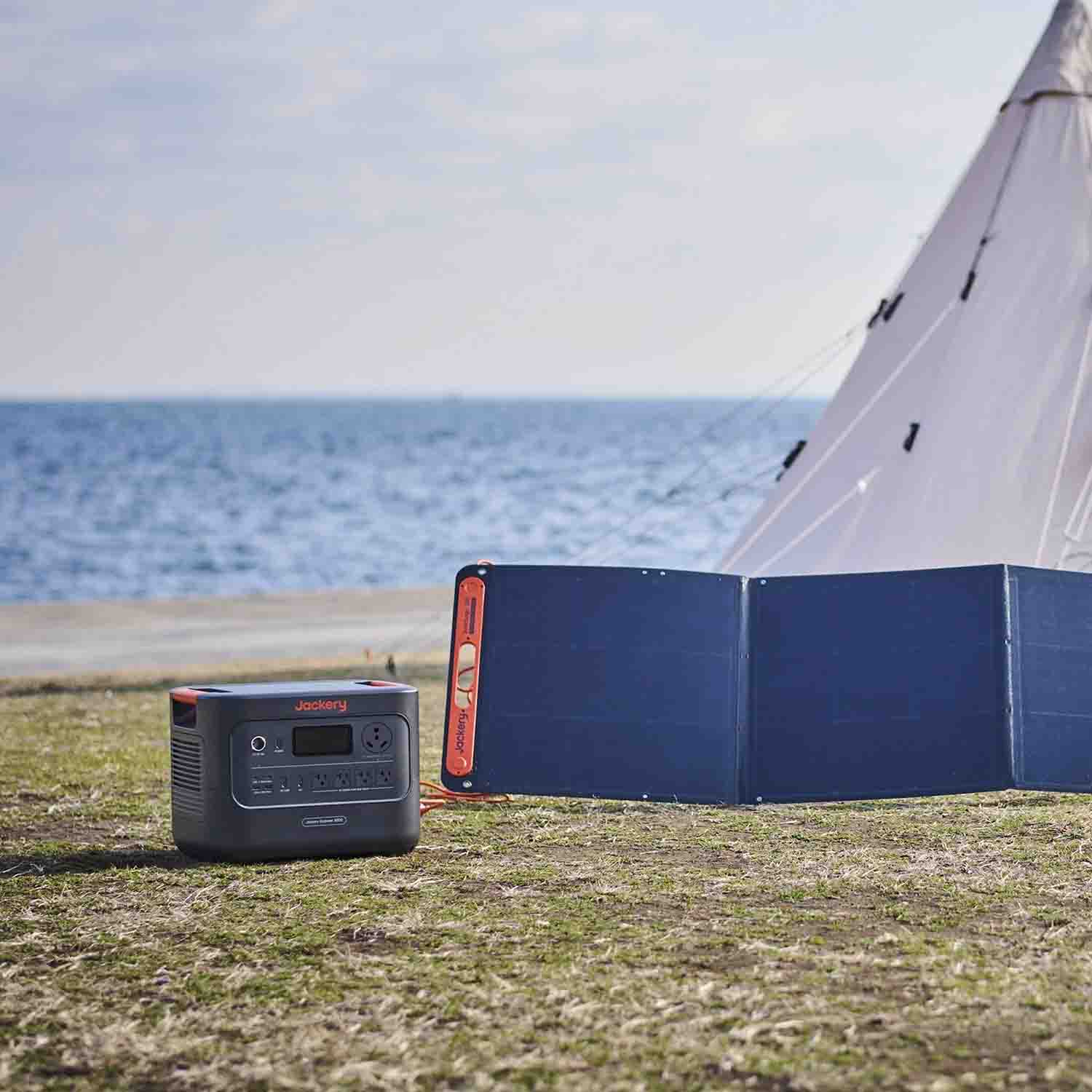 Jackery HomePower 3000 With A 200W Solar Panel At A Campsite