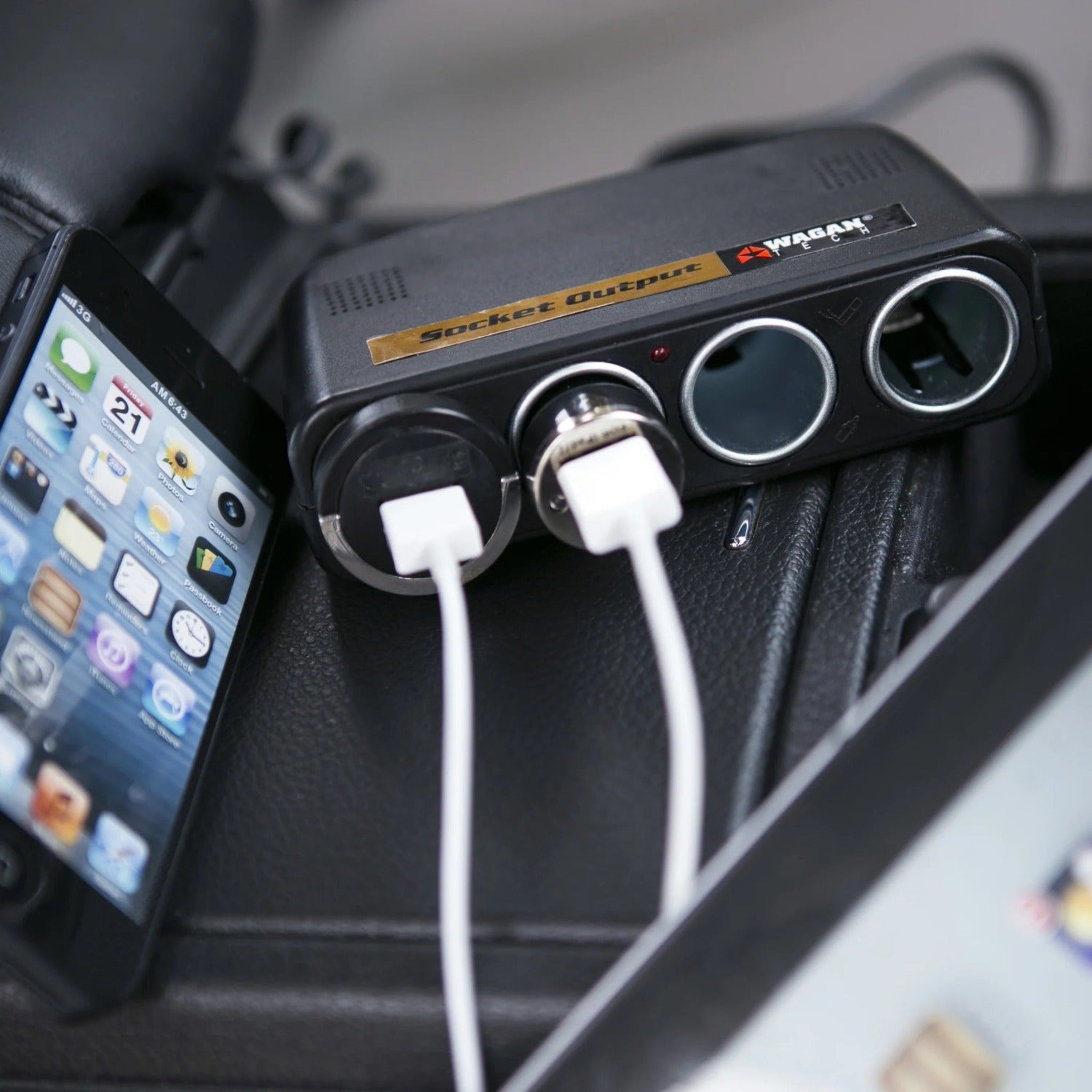 Phone And Tablet Charging In A Car With Wagan Tech TravelCharge 4-Way Socket Output