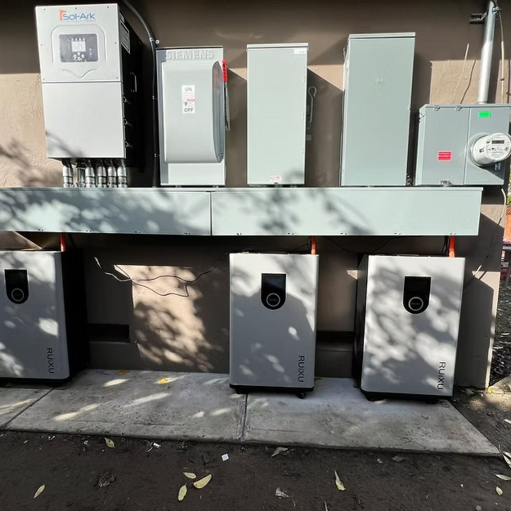 RUiXU Lithi2-16 16kWh Battery System outdoor