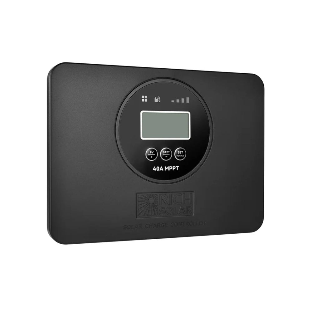 Rich Solar BRAVO PRO 40 right view