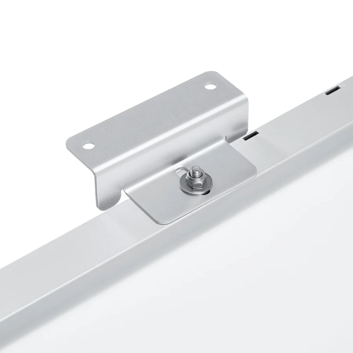 Rich Solar MEGA 200 WITH 3/4" Z BRACKETS Solar Panel close up view of screw