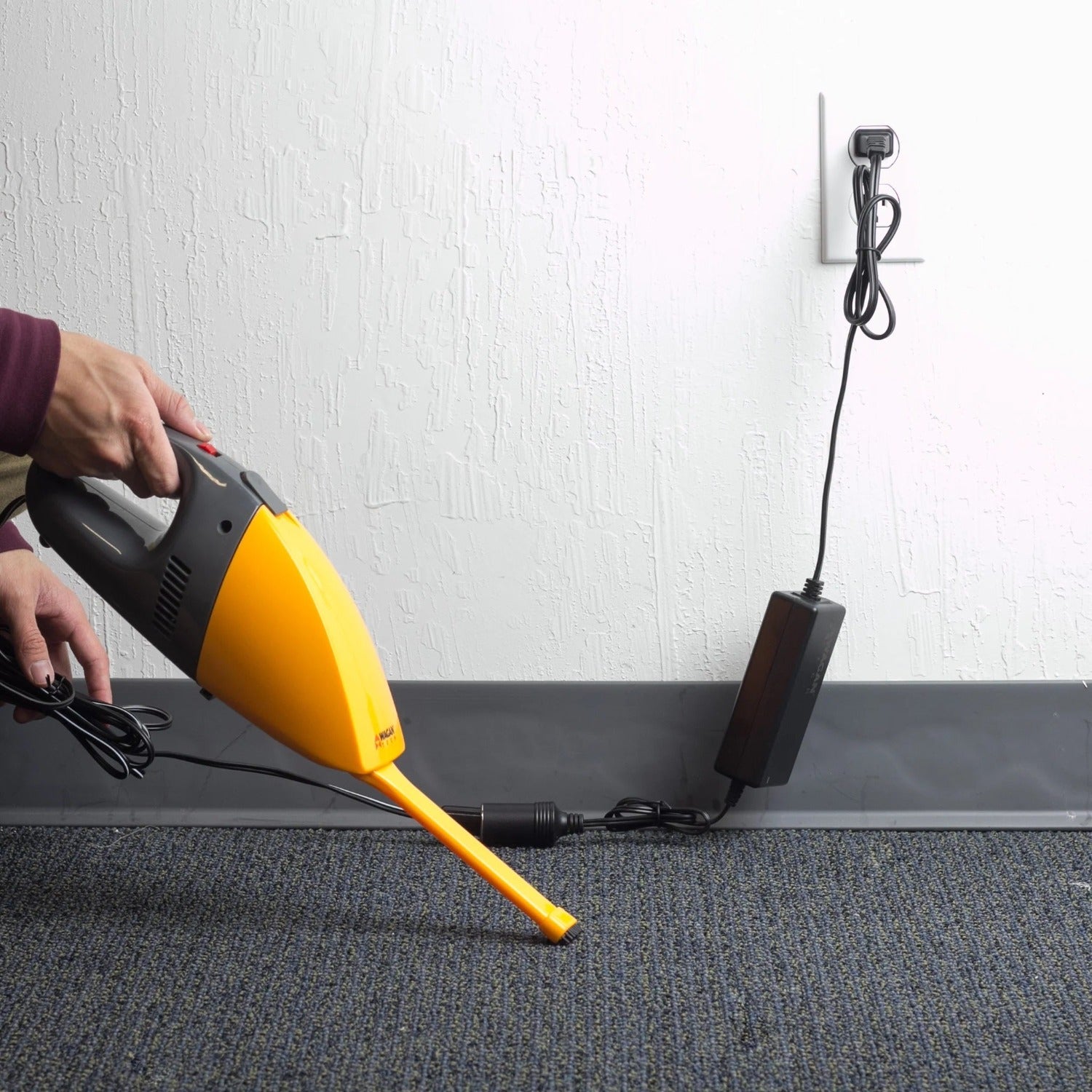 Vacuum Connected With Wagan Tech AC to DC 5 Amp Power Adapter