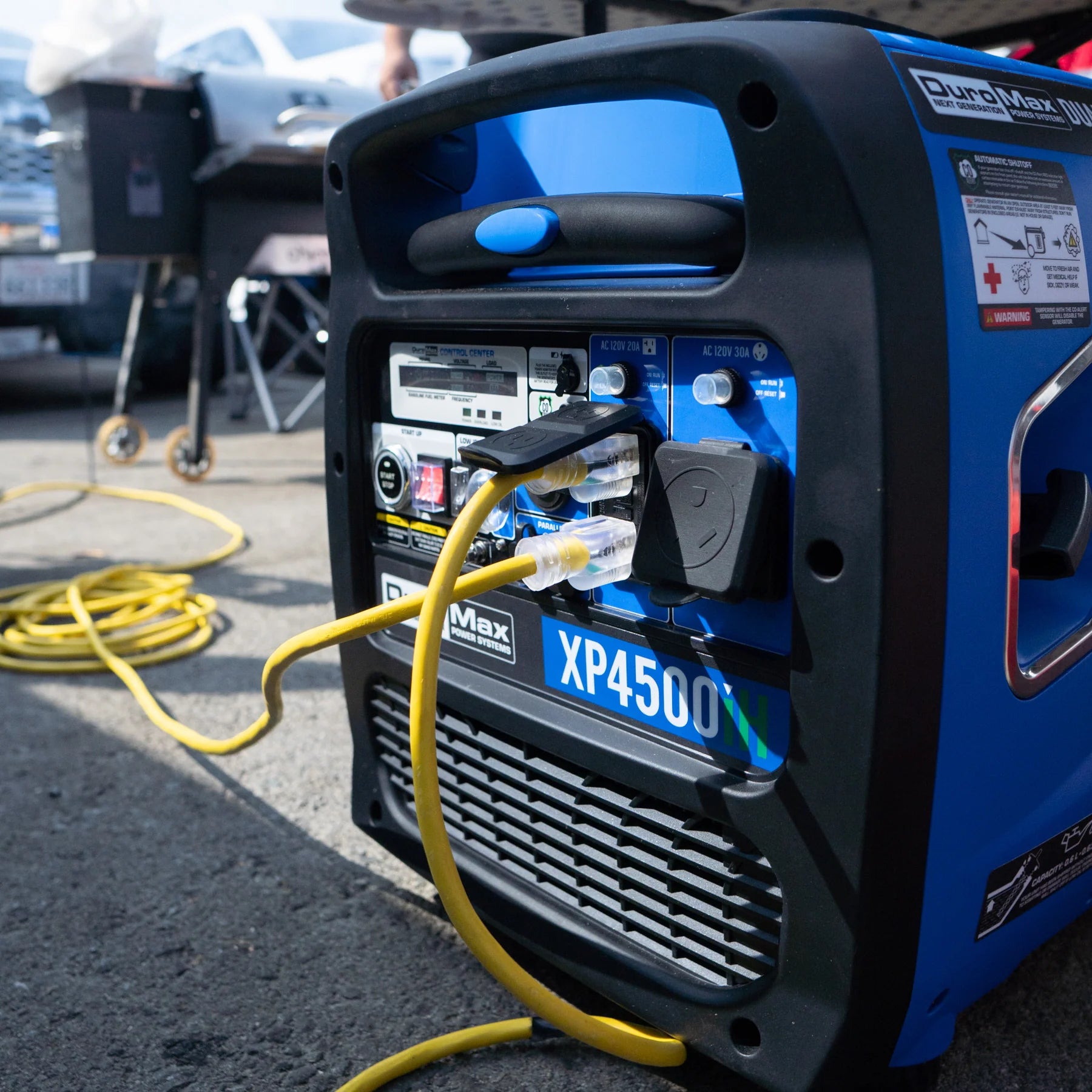 DuroMax XP4500iH Power Panel