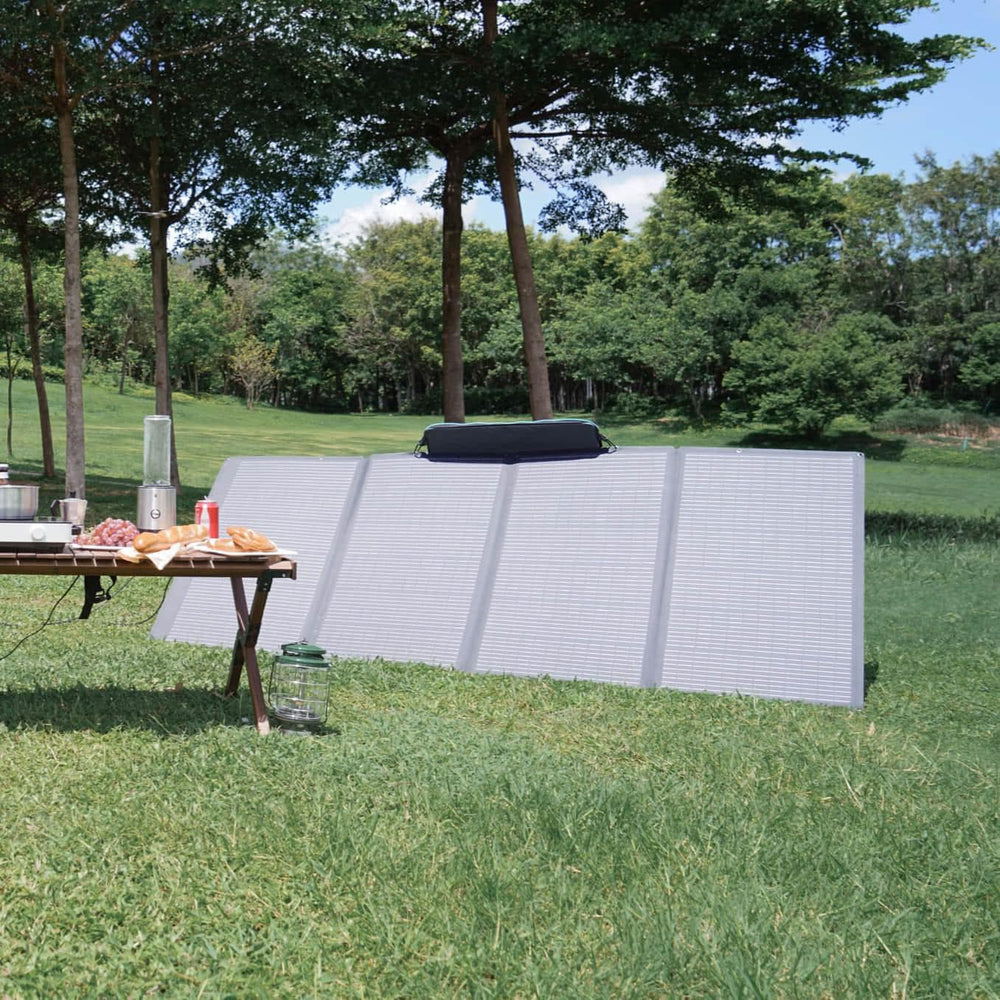 EcoFlow 400W Portable Solar Panel Outdoors
