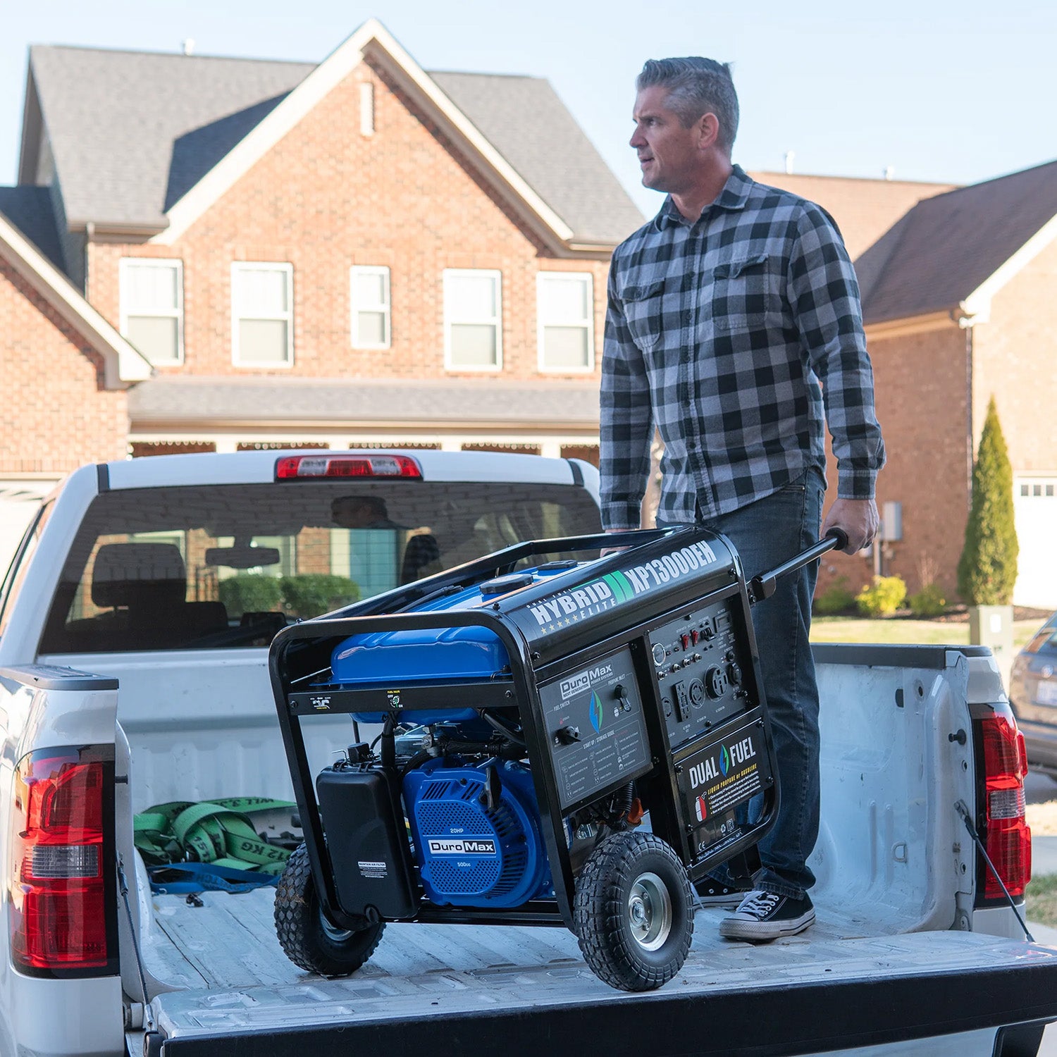 DuroMax XP13000EH Dual Fuel Portable Generator