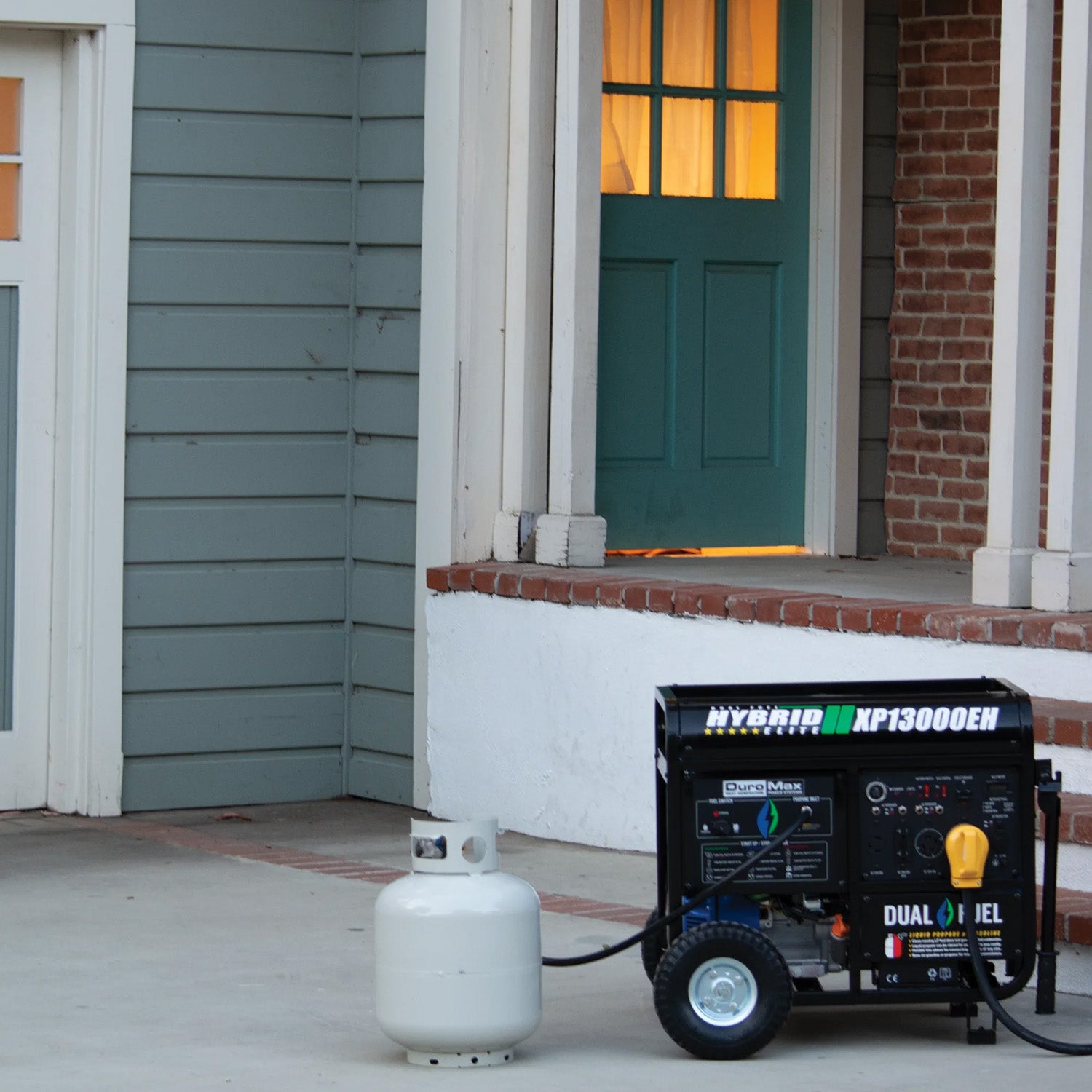 DuroMax XP13000EH Dual Fuel Portable Generator