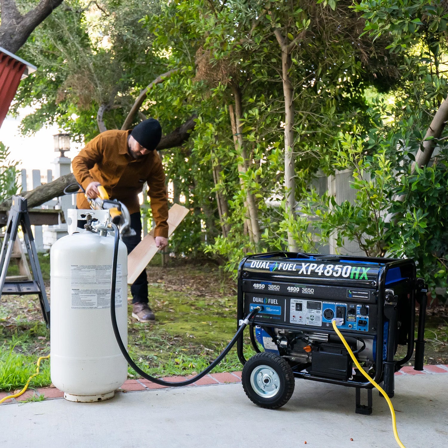DuroMax XP4850HX Dual Fuel 3850W/4850W Portable HX Generator | CO Alert | EPA & CARB Approved