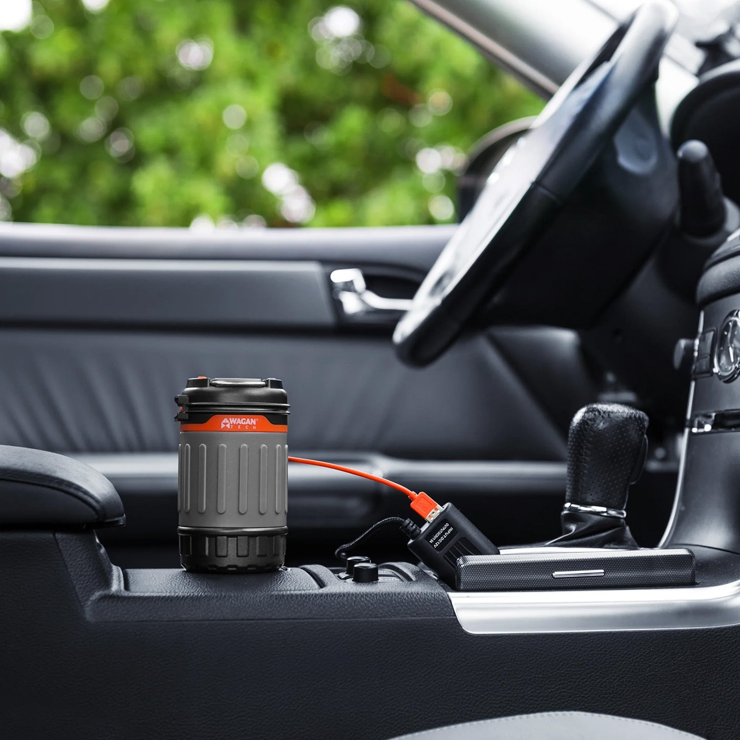 Wagan Brite-Nite Pop-Up USB Lantern In a Car